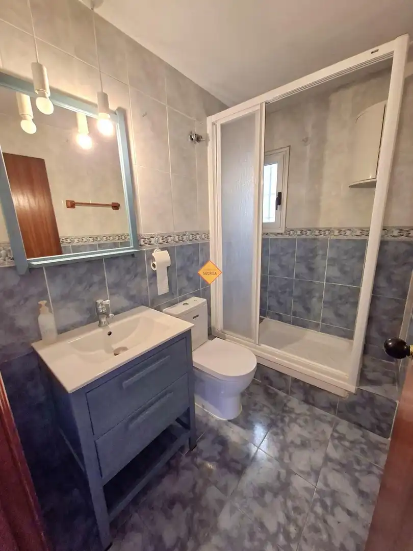 Baño de Piso en venta en Burjassot con Terraza