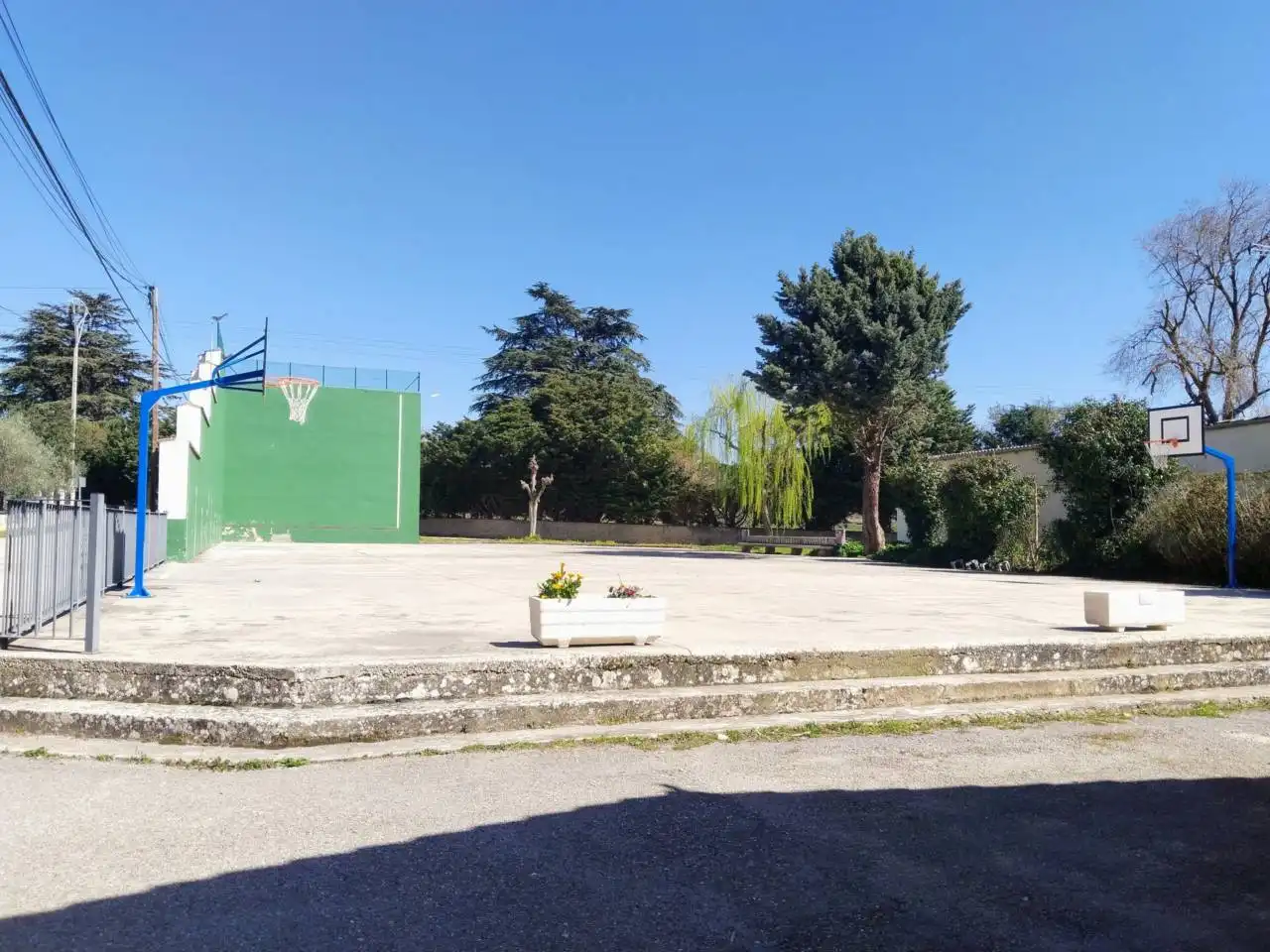 Parkplatz von Wohnung zum Verkauf in Merindad de Cuesta-Urria mit Heizung, Abstellraum und Möbliert