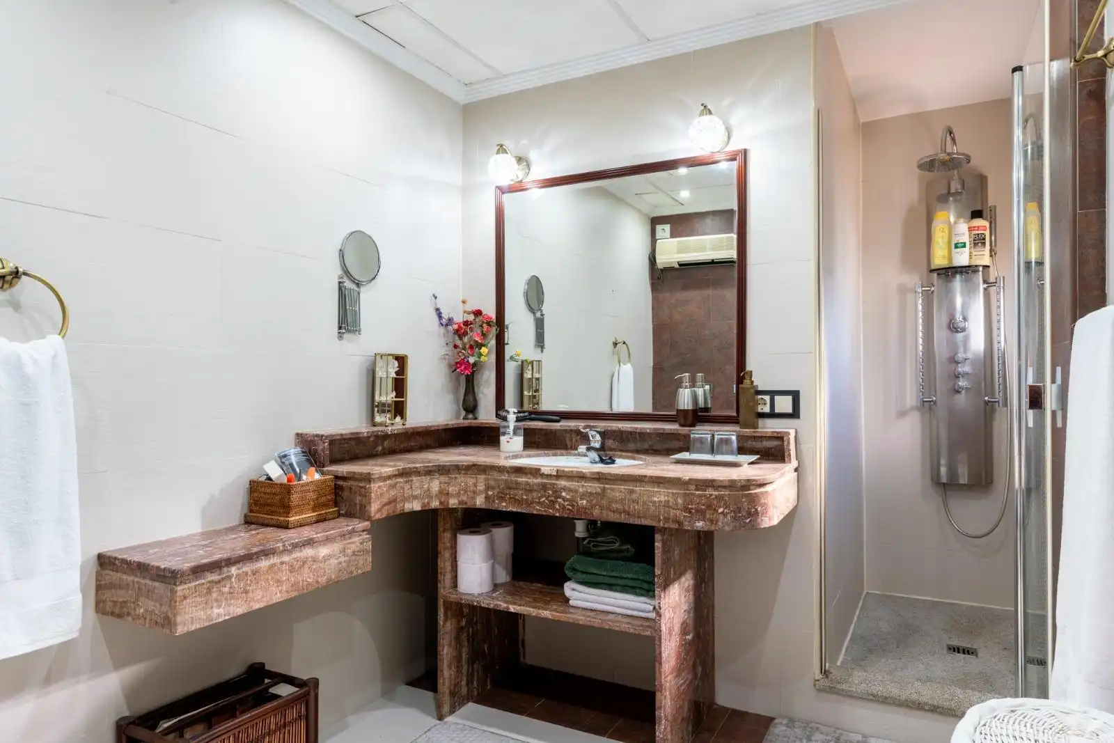 Chalet con terraza en venta en Sanlúcar la Mayor, imagen 59