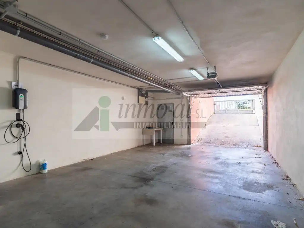 Casa adosada en venta en Almazora / Almassora