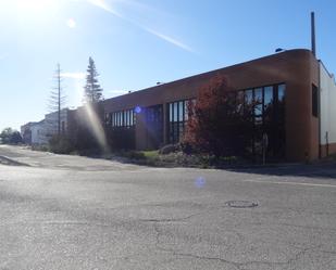 Exterior view of Industrial buildings to rent in Alcarràs