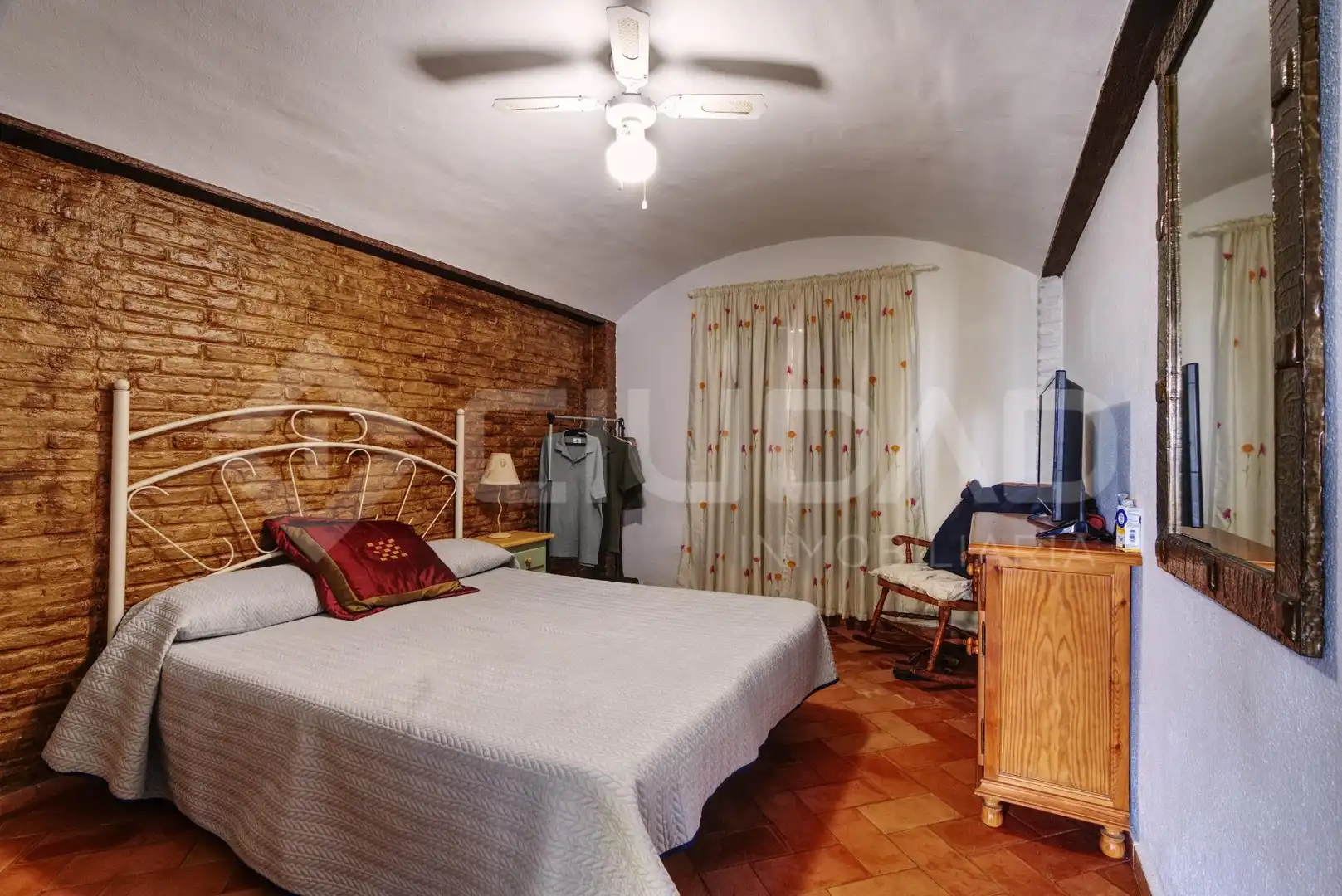 Dormitori de Casa o xalet en venda en El Viso del Alcor