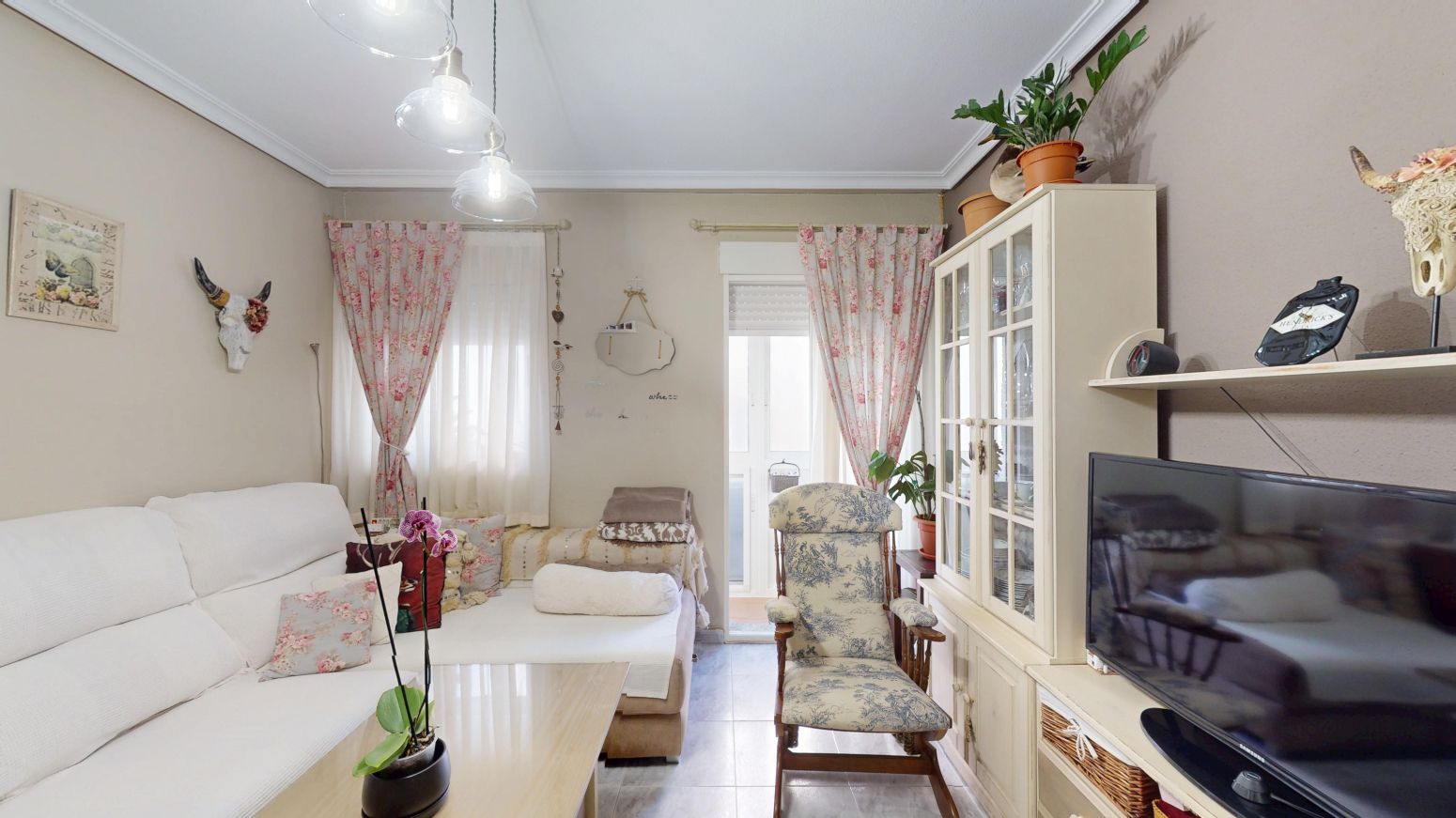 Sala d'estar de Pis en venda en Cartagena amb Balcó