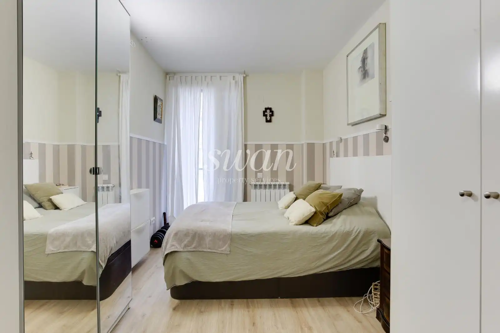 Bedroom of Flat for sale in Sant Cugat del Vallès  with Air Conditioner, Heating and Terrace
