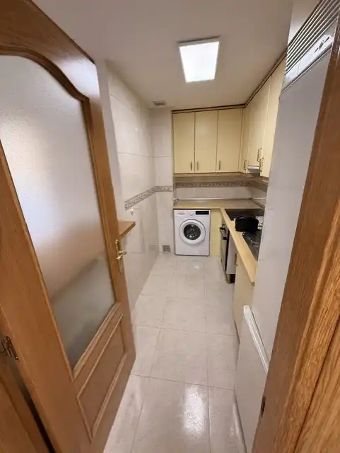 Küche von Wohnung zur Miete in Camarma de Esteruelas mit Ofen und Waschmaschine