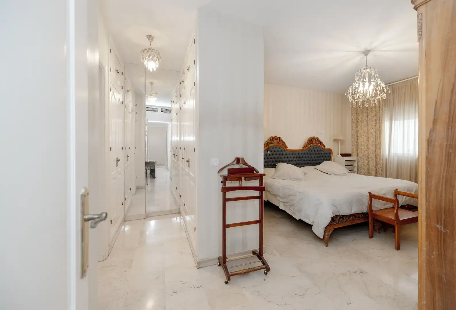 Schlafzimmer von Dachboden zum Verkauf in Málaga mit Klimaanlage, Heizung und Terrasse
