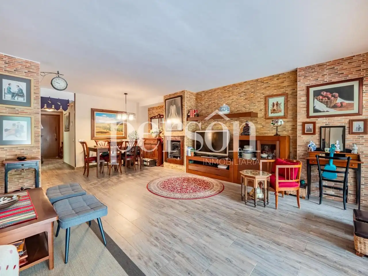 Sala de estar de Casa adosada en venta en Godella con Calefacción, Jardín privado y Terraza