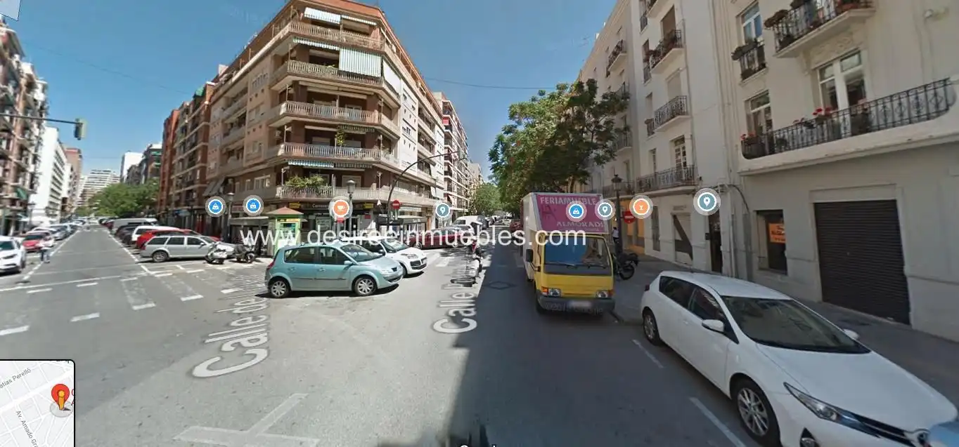 Duplexes for rent in Carrer de Pere Aleixandre, Mont-Olivet
