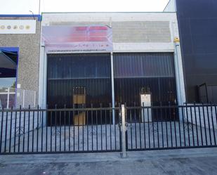 Exterior view of Industrial buildings for sale in El Vendrell