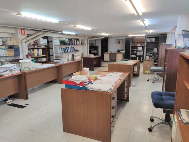 Local comercial en Venta en Torrelavega - AVDA FERNANDO ARCE, 21 en Nueva Ciudad