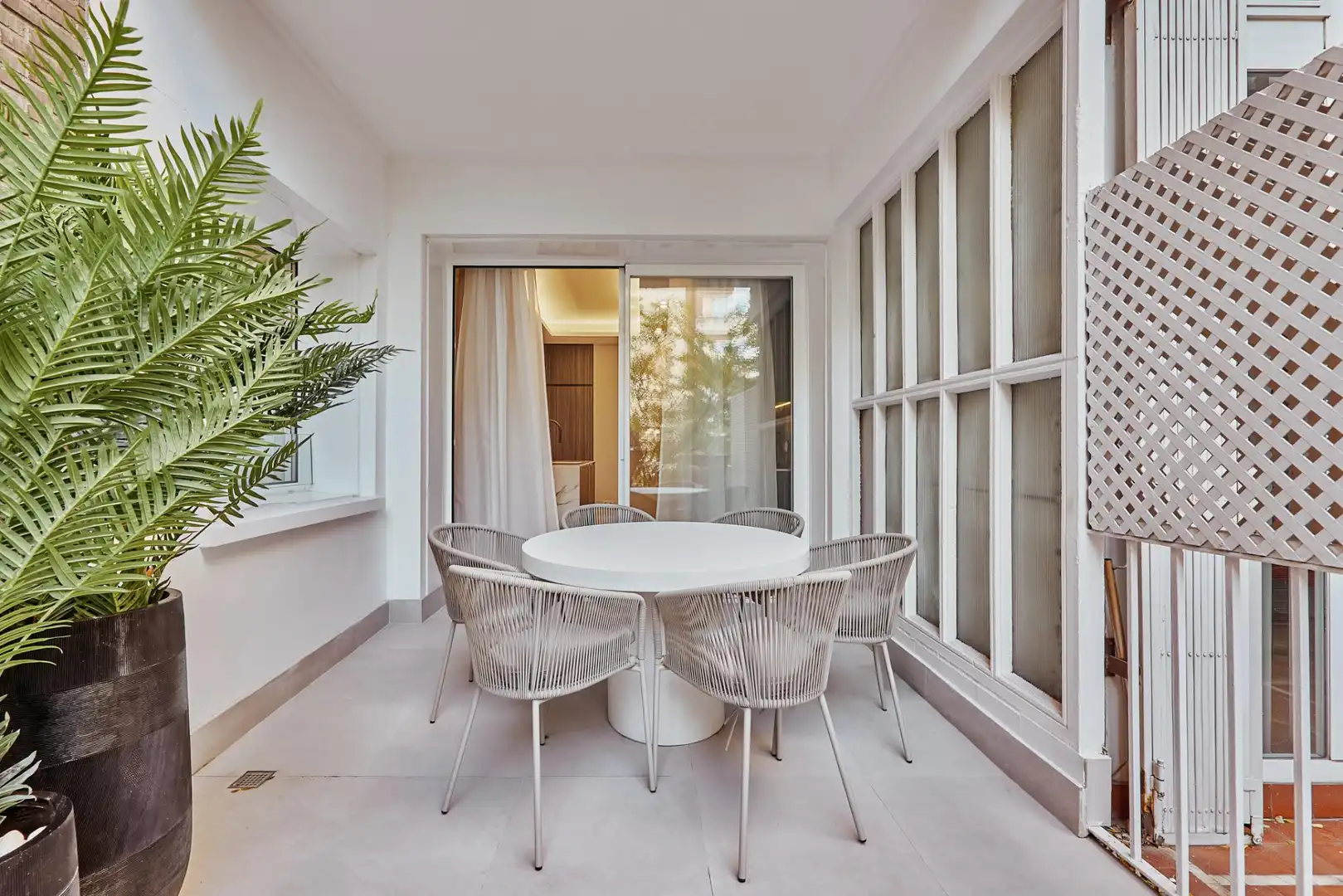 Piso con terraza en venta en Calle de José Ortega y Gasset 65