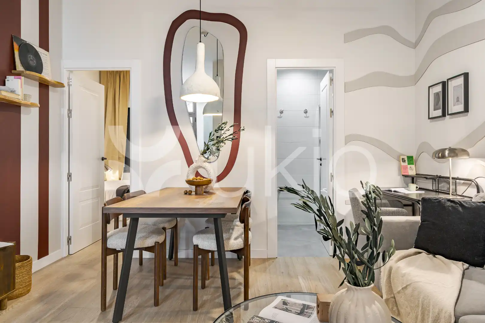 Dormitori de Apartament de lloguer en Madrid amb Calefacció, Moblat i Forn