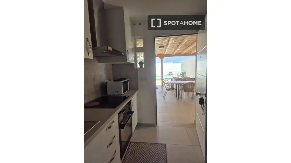 Küche von Wohnung zur untervermieten in Arafo mit Klimaanlage, Terrasse und Möbliert