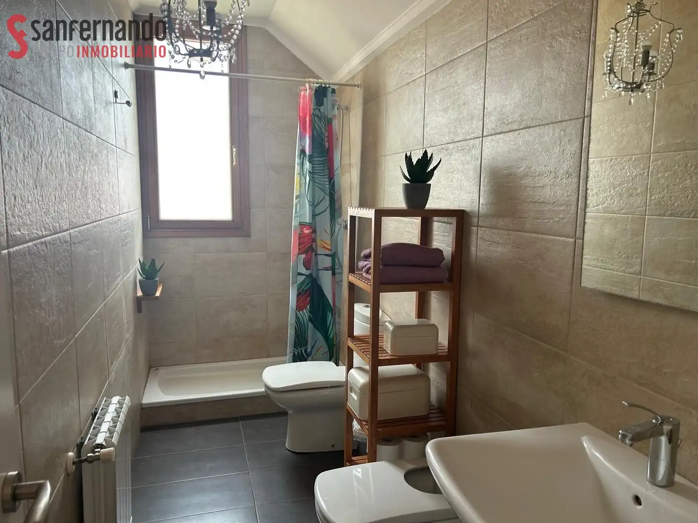 Baño de Casa o chalet de alquiler en Santillana del Mar con Calefacción, Jardín privado y Terraza