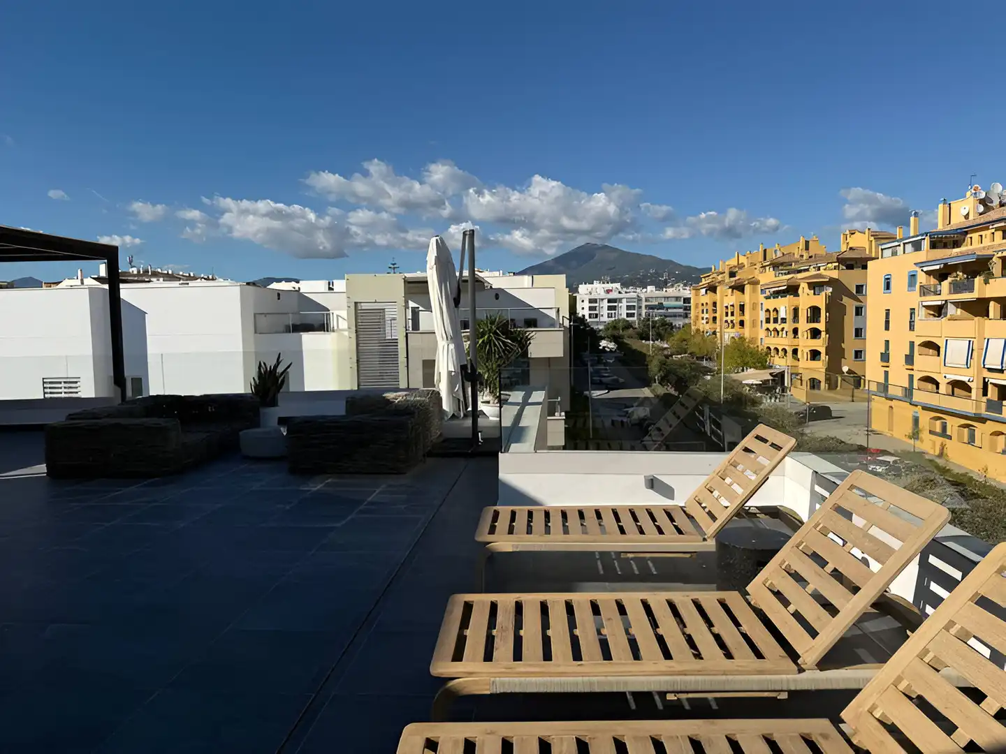 Penthouse with pool for sale in San Pedro de Alcántara, imagen 4