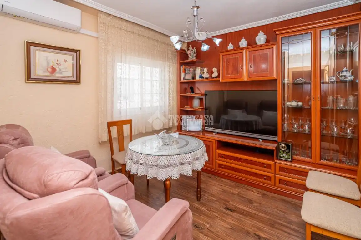 Sala de estar de Piso en venta en Linares con Aire acondicionado, Terraza y Balcón