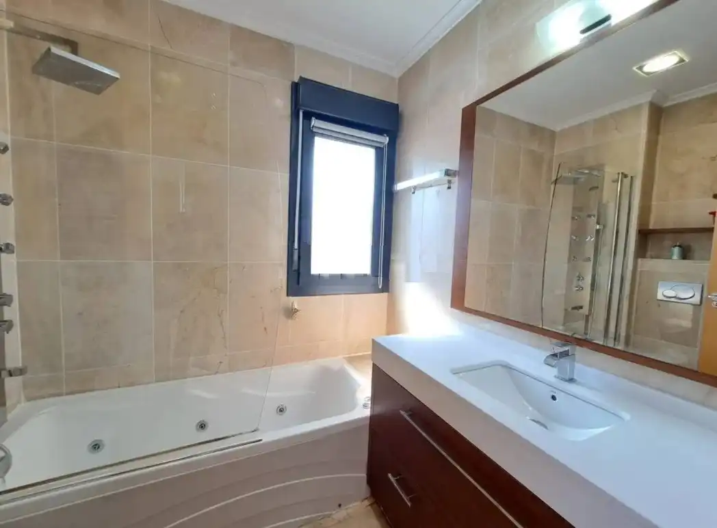 Bathroom of Detached homes for sale in Burgos  with Heating, Private garden and Storage room