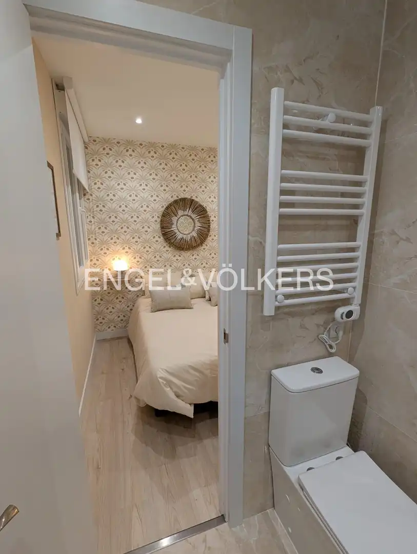 Schlafzimmer von Wohnung zum Verkauf in Madrid mit Klimaanlage, Heizung und Möbliert