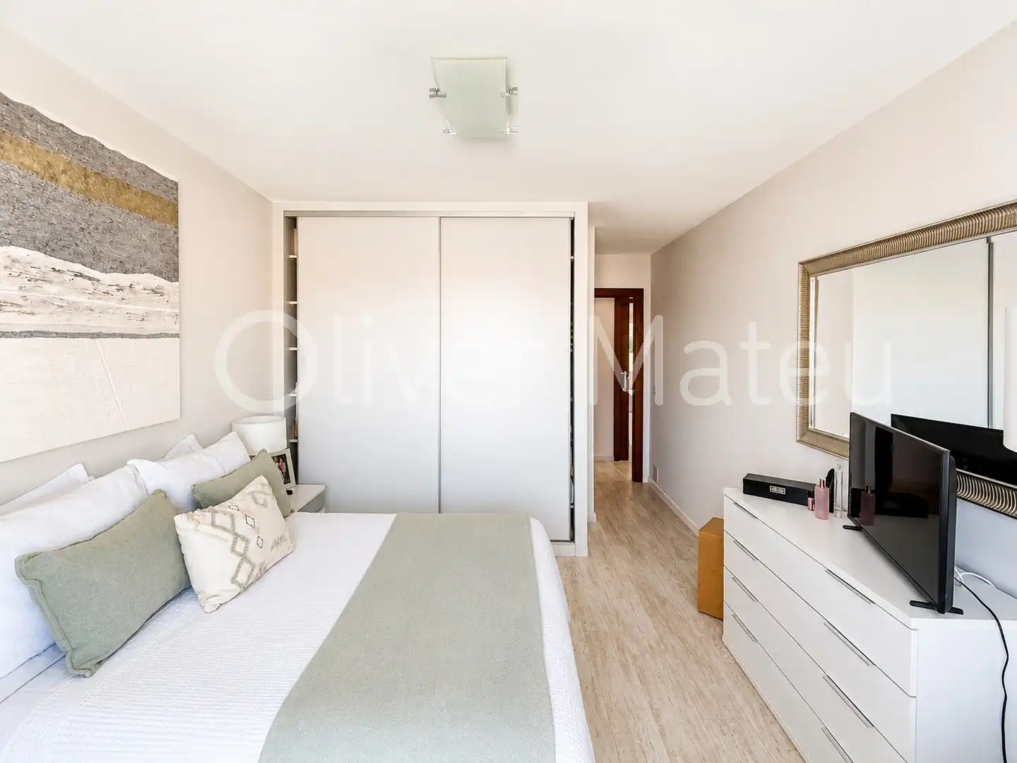 Schlafzimmer von Dachboden zum Verkauf in  Palma de Mallorca mit Klimaanlage, Parkett und Terrasse