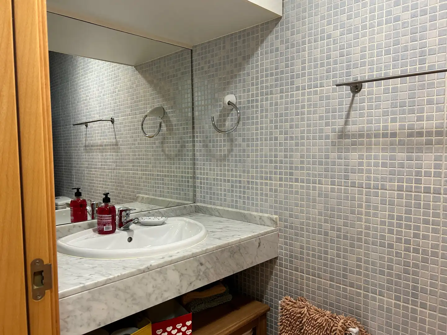 Bathroom of Flat for sale in Rubí  with Heating, Parquet flooring and Storage room