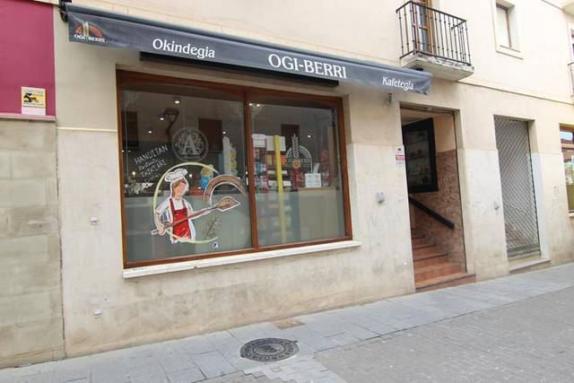 Local comercial en Venta en Cuesta de las Cabras Aldapa en Alegría-Dulantzi