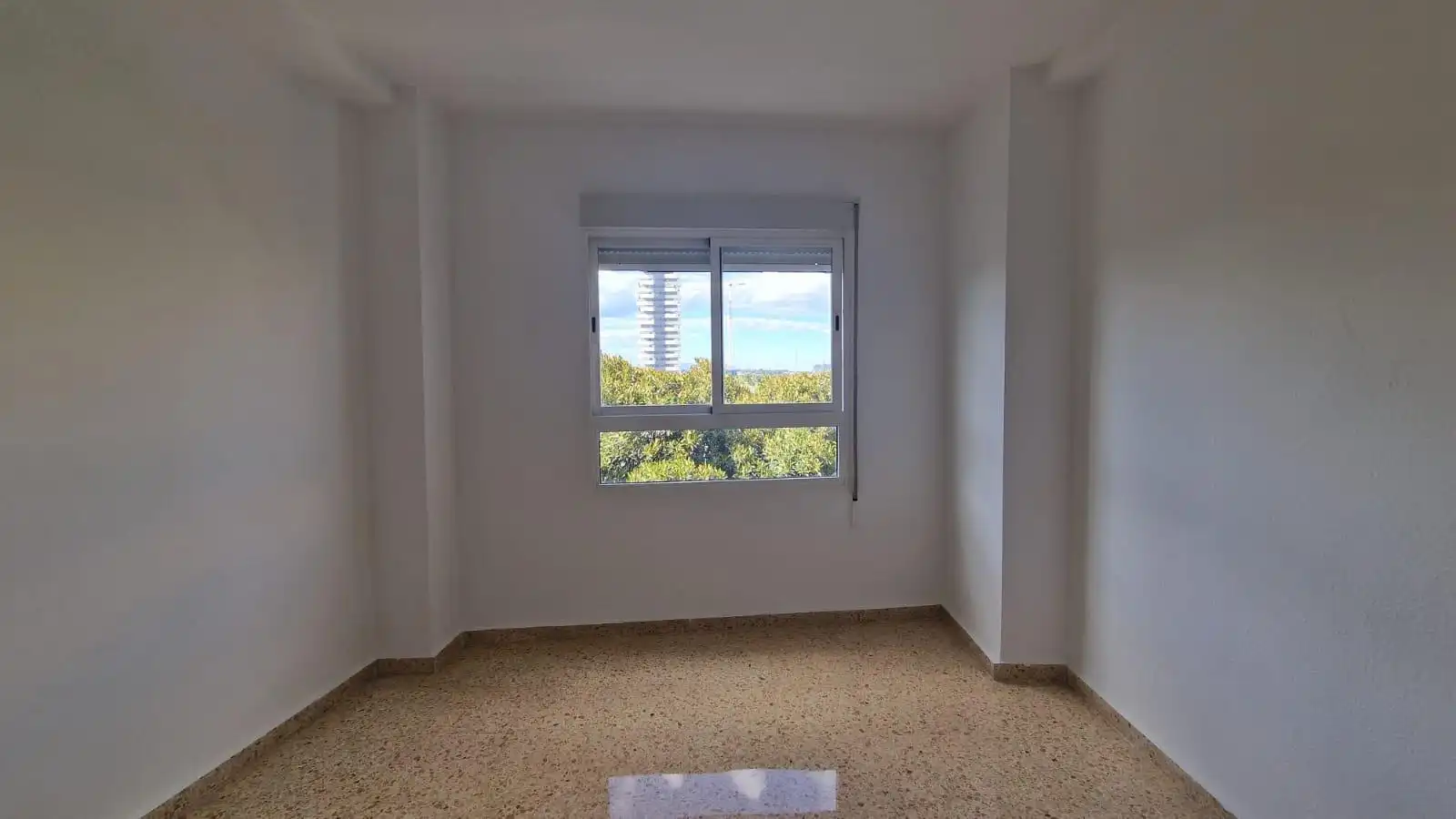 Bedroom of Flat for rent in Mislata  with Air Conditioner