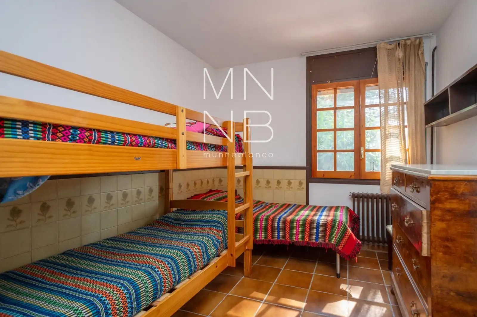 Schlafzimmer von Haus oder Chalet zur Miete in Òrrius mit Heizung, Schwimmbad und Möbliert