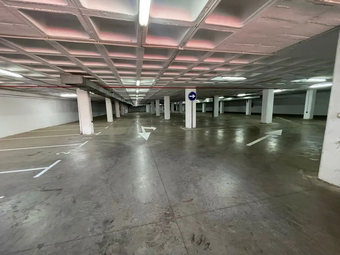 Parkplatz von Fabrikhallen zur Miete in Santa Cruz de Tenerife