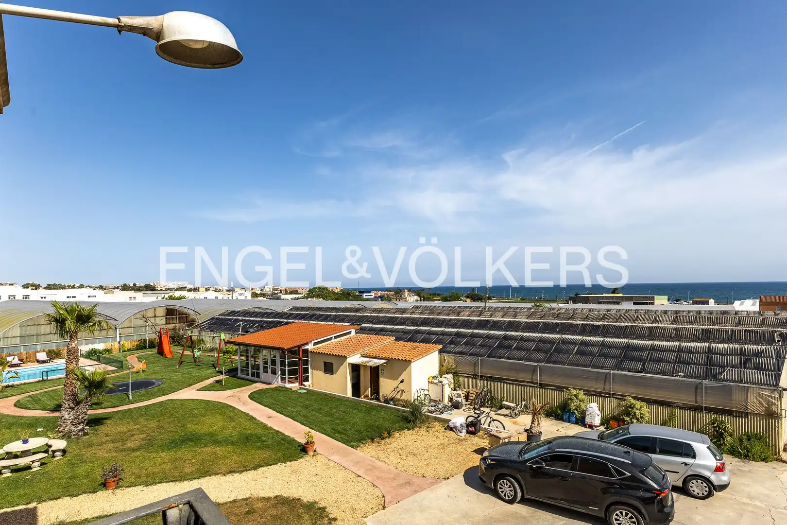 Terrace of Houses for rent in El Masnou  with Air Conditioner, Heating and Furnished