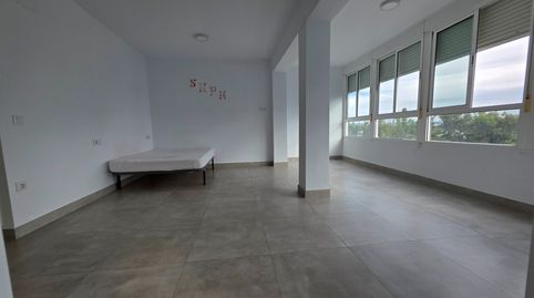 Foto 2 de Apartamento en venta en Avenida de la Paz, 32, Valdelagrana, El Puerto de Santa María