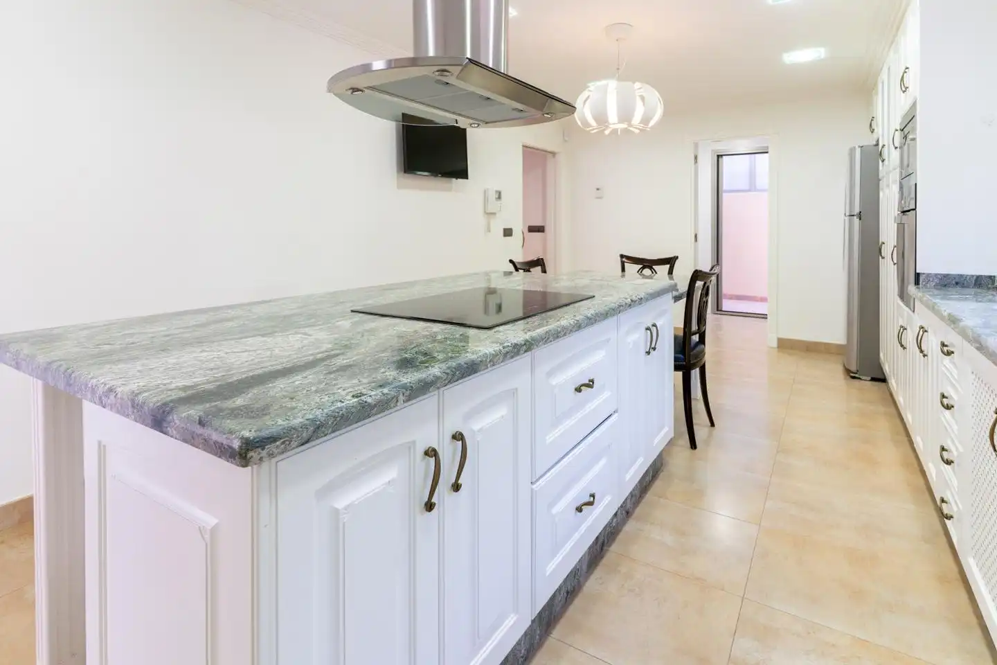 Cocina de Casa o chalet en venta en Elche / Elx con Aire acondicionado, Jardín privado y Parquet