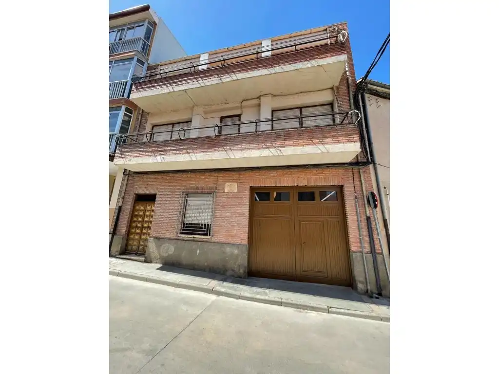Edifici en venda a Peñafiel