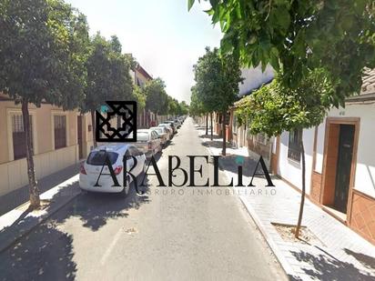 Vista exterior de Casa o xalet en venda en  Córdoba Capital amb Aire condicionat, Calefacció i Parquet