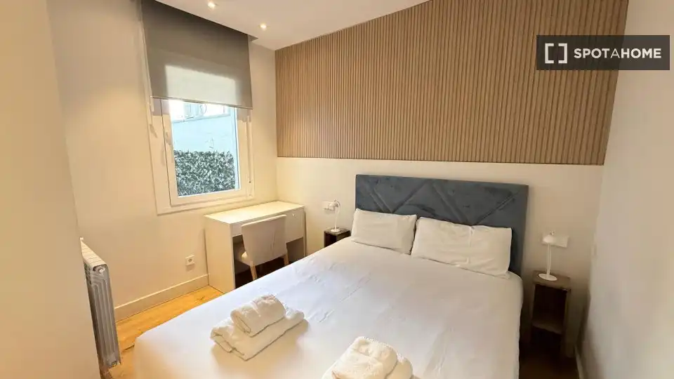 Habitación de Piso de alquiler en Chamberí