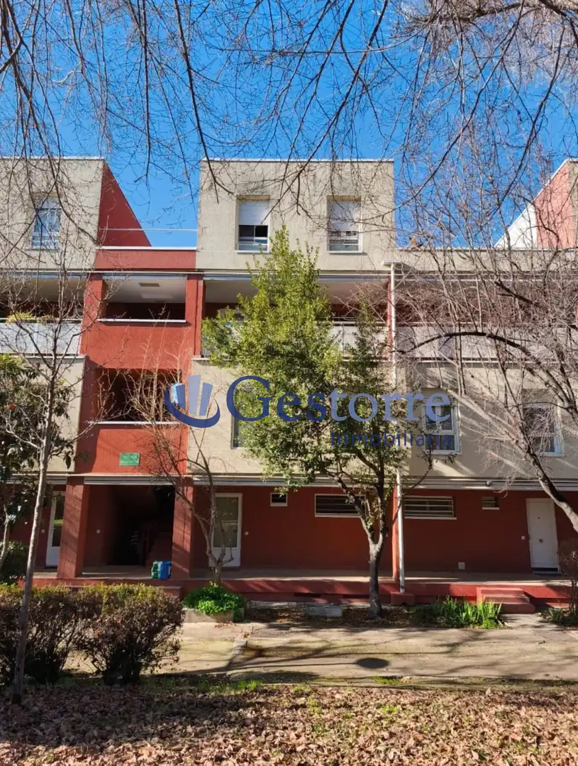 Vista exterior de Piso en venta en Rivas-Vaciamadrid con Calefacción y Terraza