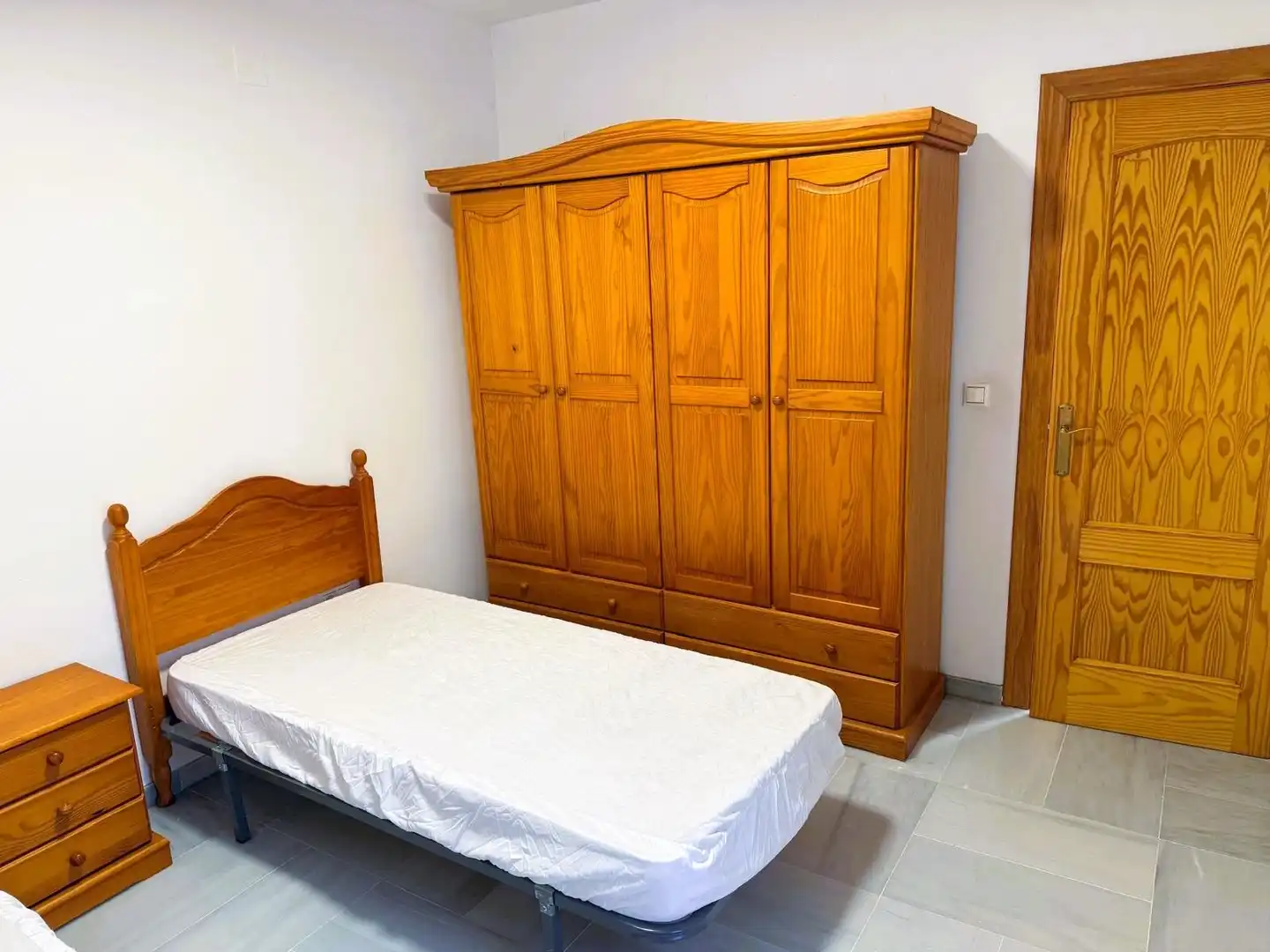 Wohnung zur Miete in Julio Moreno, Playa de Granada