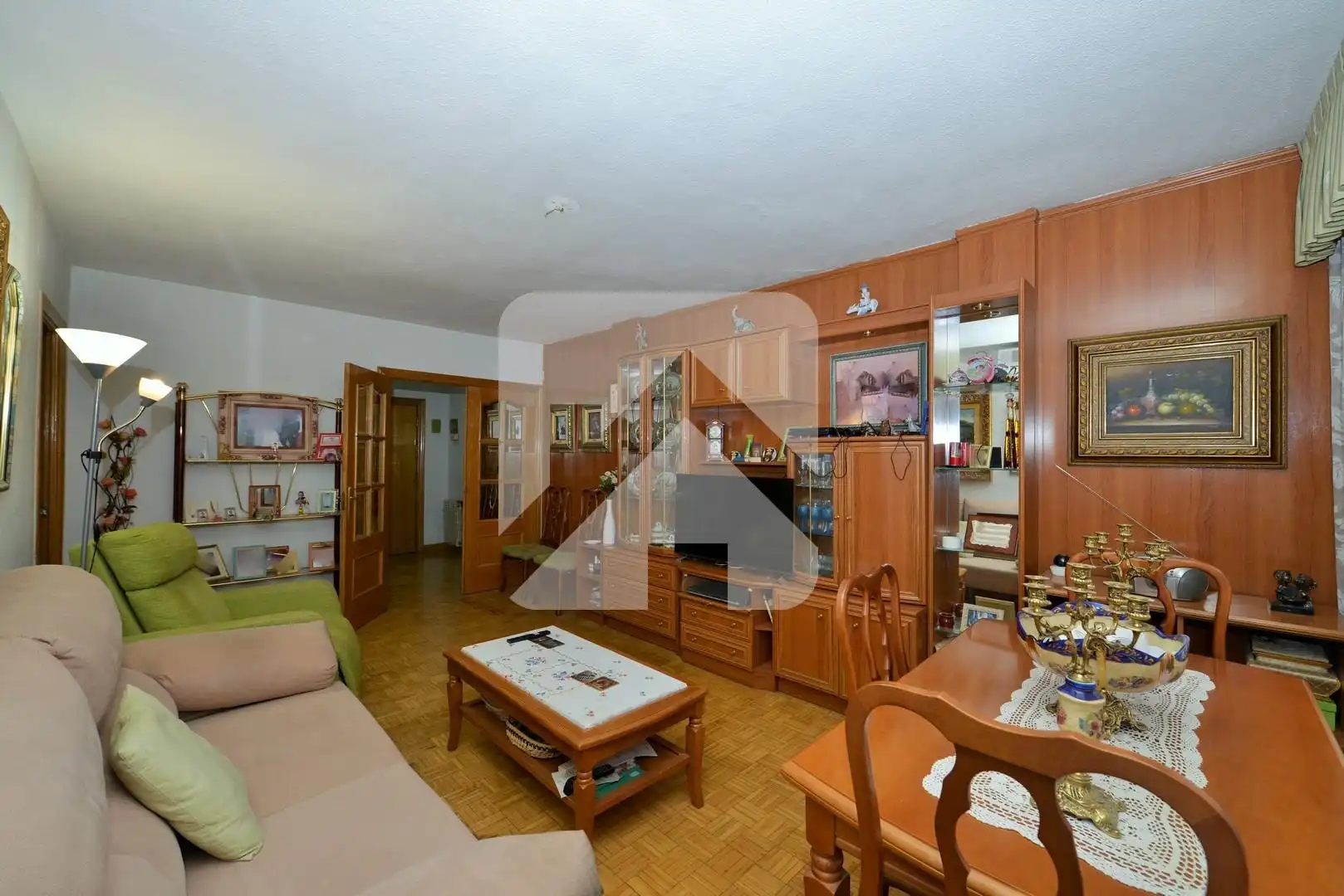 Living room of Flat for sale in Valdemoro  with Air Conditioner, Heating and Private garden