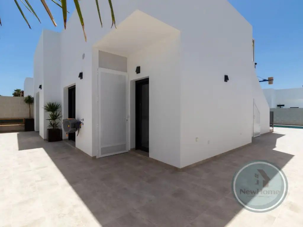 Houses for sale in Calle Jose Carreras, San Fulgencio