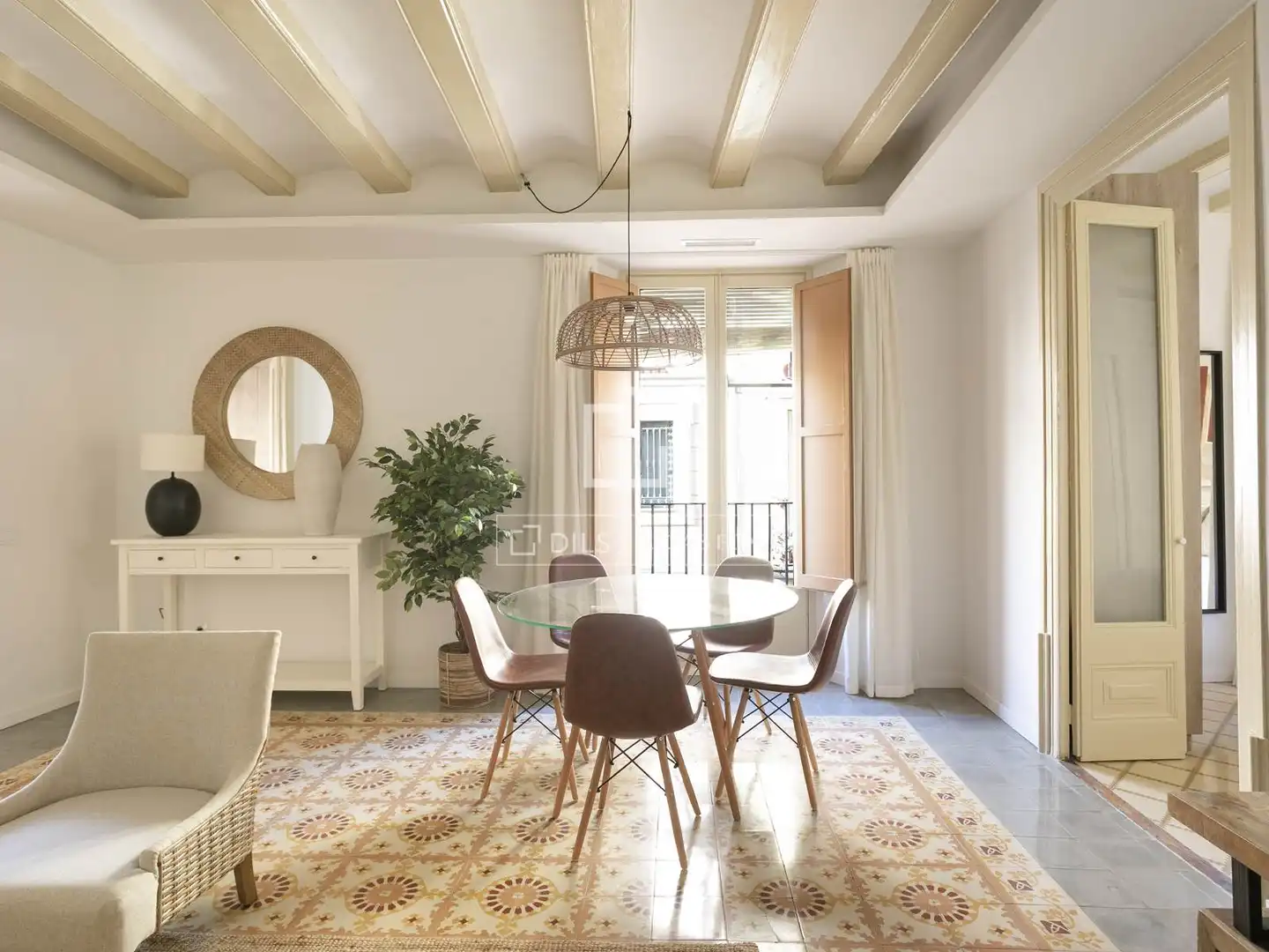 Comedor de Piso en venta en Barcelona con Aire acondicionado, Terraza y Amueblado