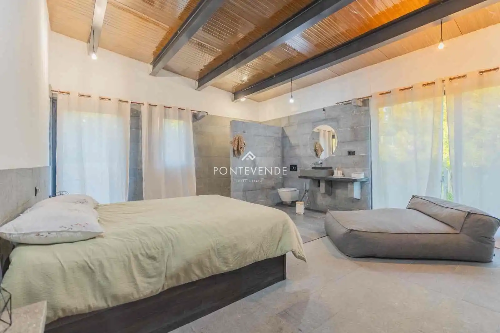 Habitación de Casa o chalet en venta en Marín con Aire acondicionado, Calefacción y Jardín privado
