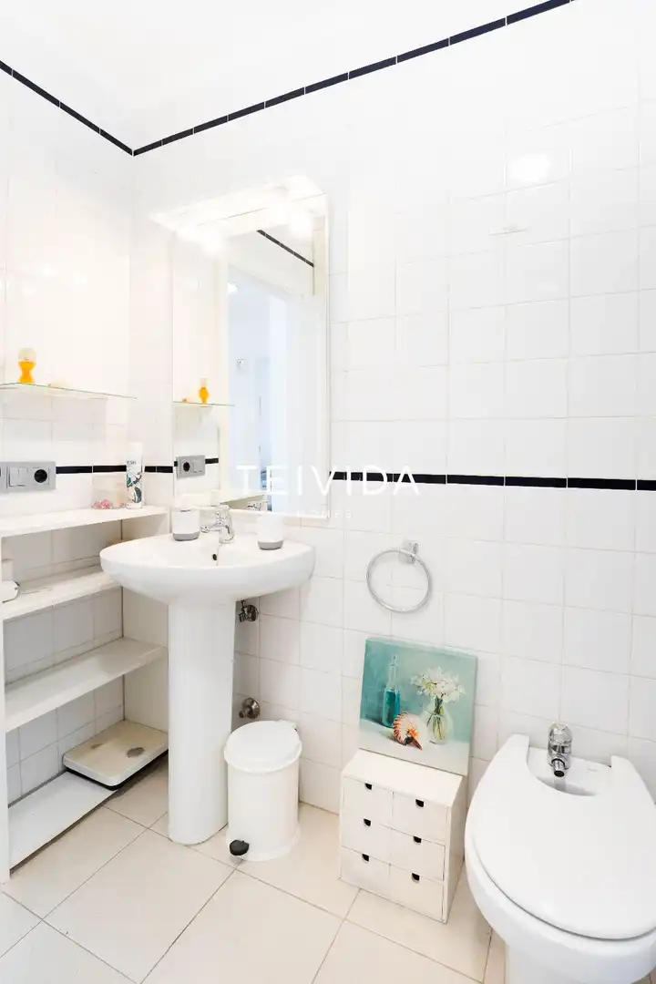 Baño de Piso de alquiler en Granadilla de Abona con Terraza, Piscina y Amueblado