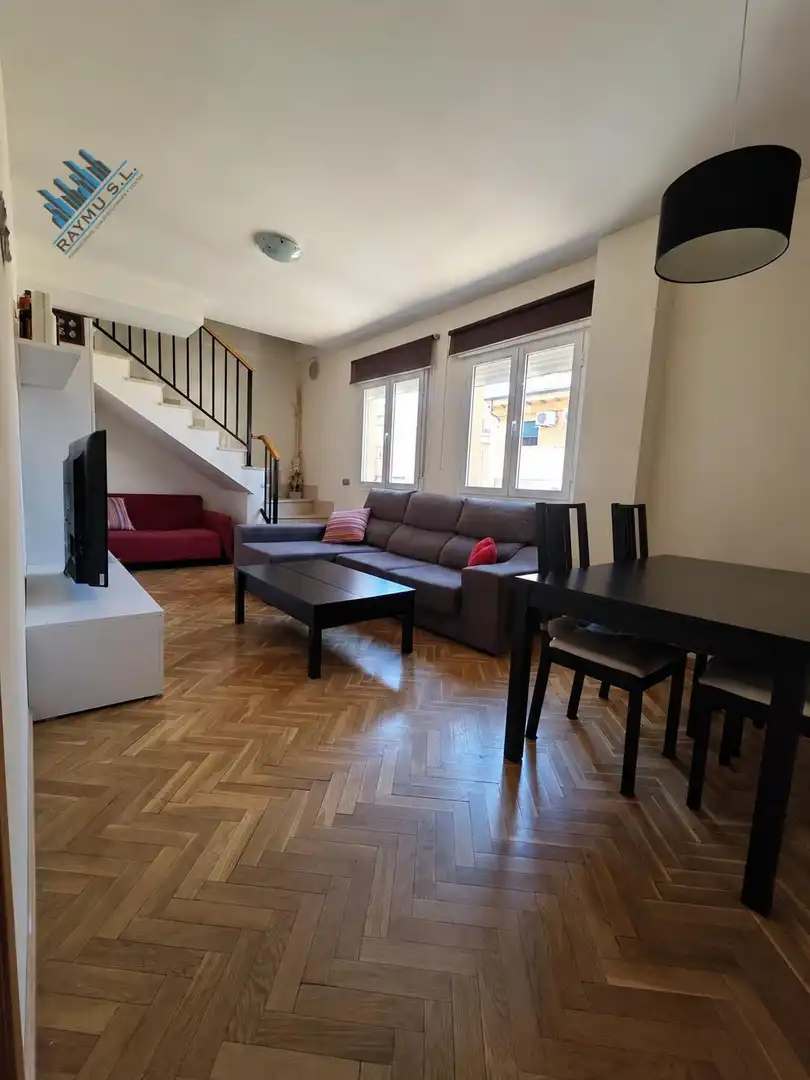 Wohnzimmer von Maisonette zum Verkauf in Velilla de San Antonio mit Heizung