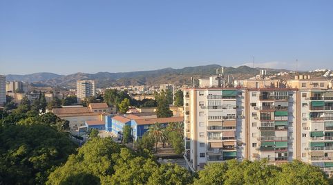 Foto 2 de Piso en venta en Calle Poeta Agustín Ruano, Martiricos - La Roca - La Rosaleda, Málaga Capital