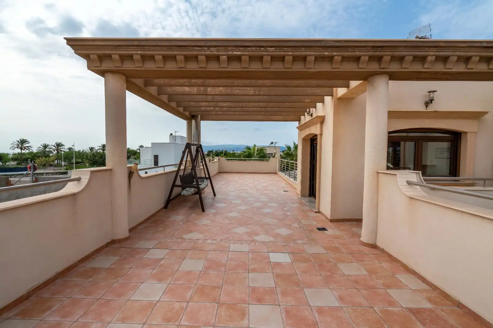 Terraza de Casa o chalet en venta en Almería con Aire acondicionado, Calefacción y Jardín privado