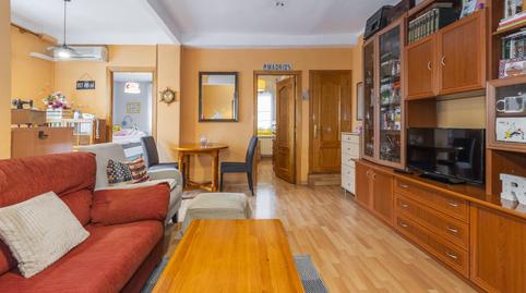 Foto 2 de Piso en venta en Calle Dante, Lucero, Madrid