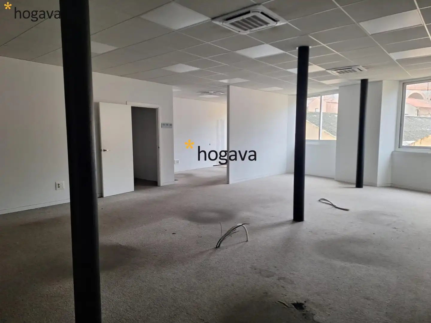 Fabrikhallen zur Miete in Esparreguera