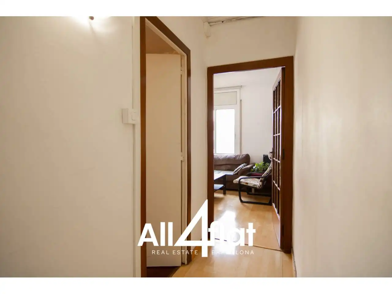 Wohnung zur Miete in Barcelona mit Klimaanlage, Heizung und Parkett