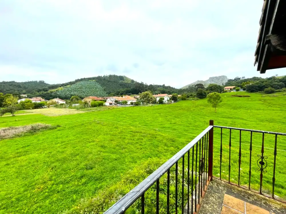 Houses for sale in 2 Parcela, Liendo