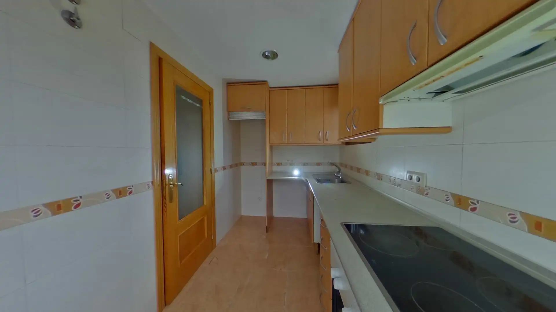 Cocina de Dúplex en venta en Valdelaguna, Madrid