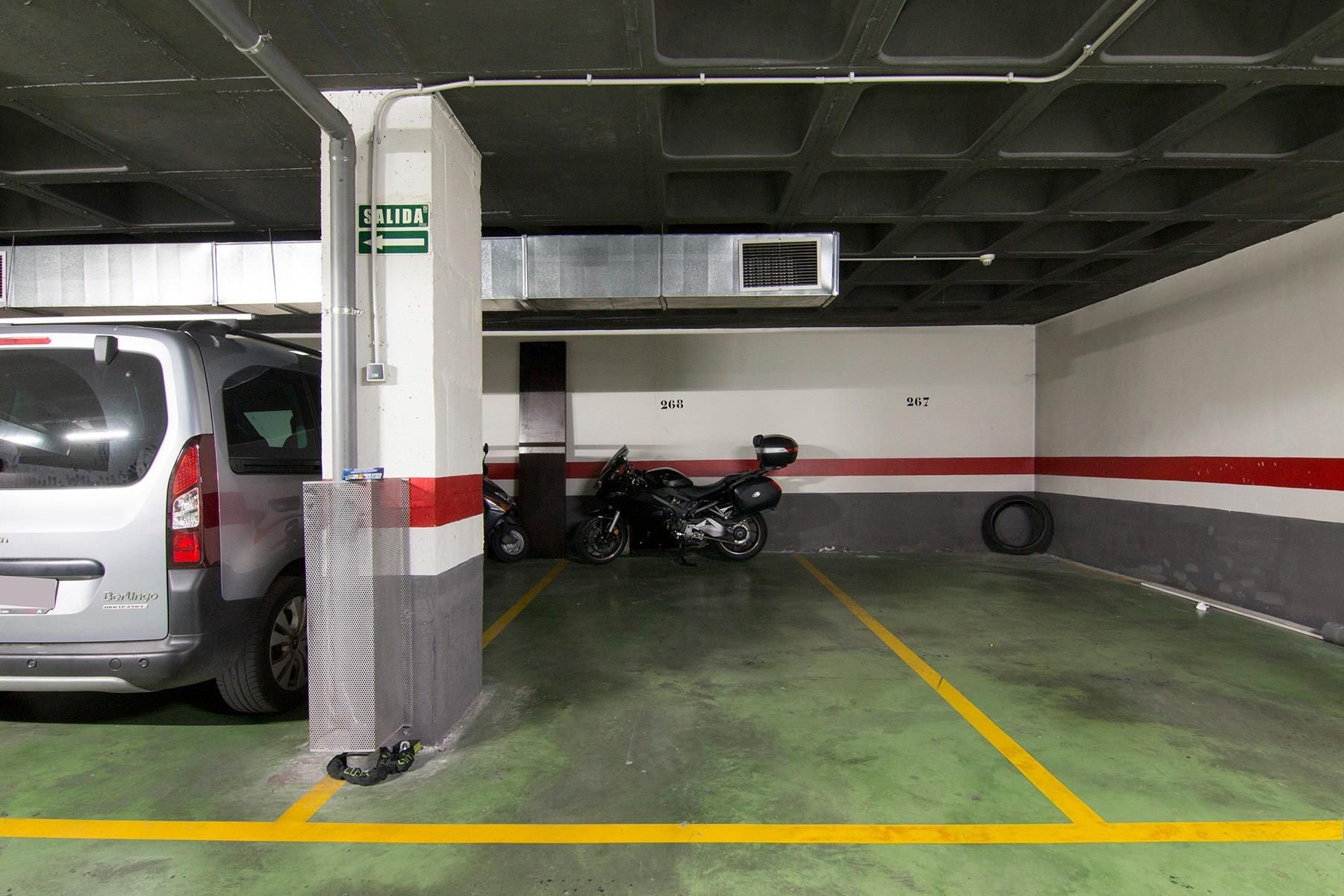 Parking of Garage for sale in  Granada Capital